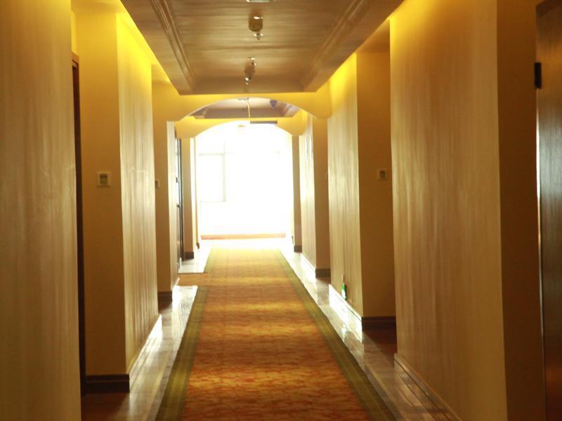 Greentree Inn Zhejiang Taizhou Linhai Passenger Transport Center Lamei Road Business Hotel Exterior photo
